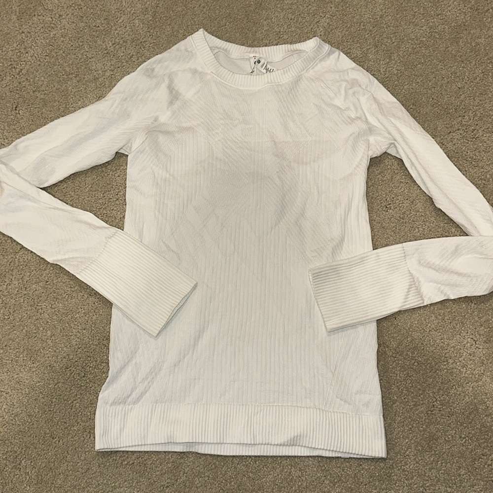 Lululemon Rest Less Pullover - Picture 4 of 8
